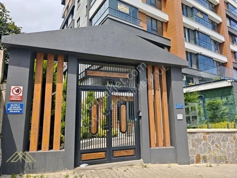 Royal'den Yalıncak Tratopya'da Deniz Manzaralı 4+1 Lüks Daire 12