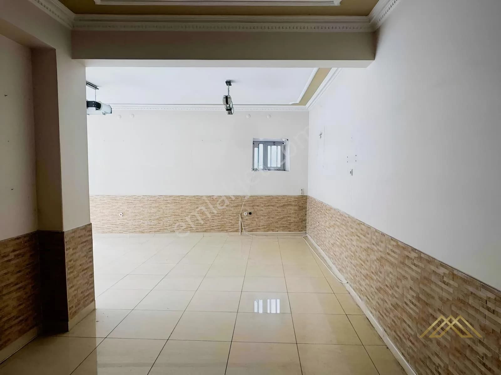 Royal'den Trabzon Ortahisar'da Satılık Dükkan 5