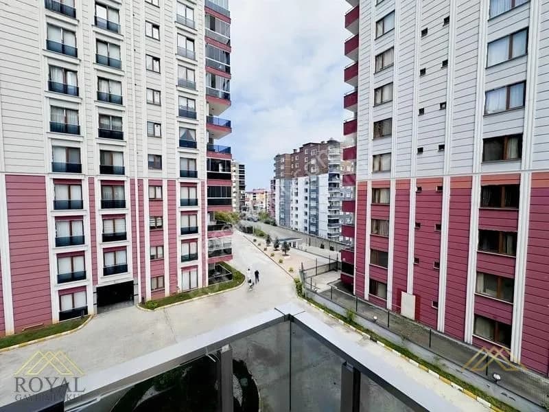 Yalıncak'ta Satılık 4+1 Fırsat Daire 24